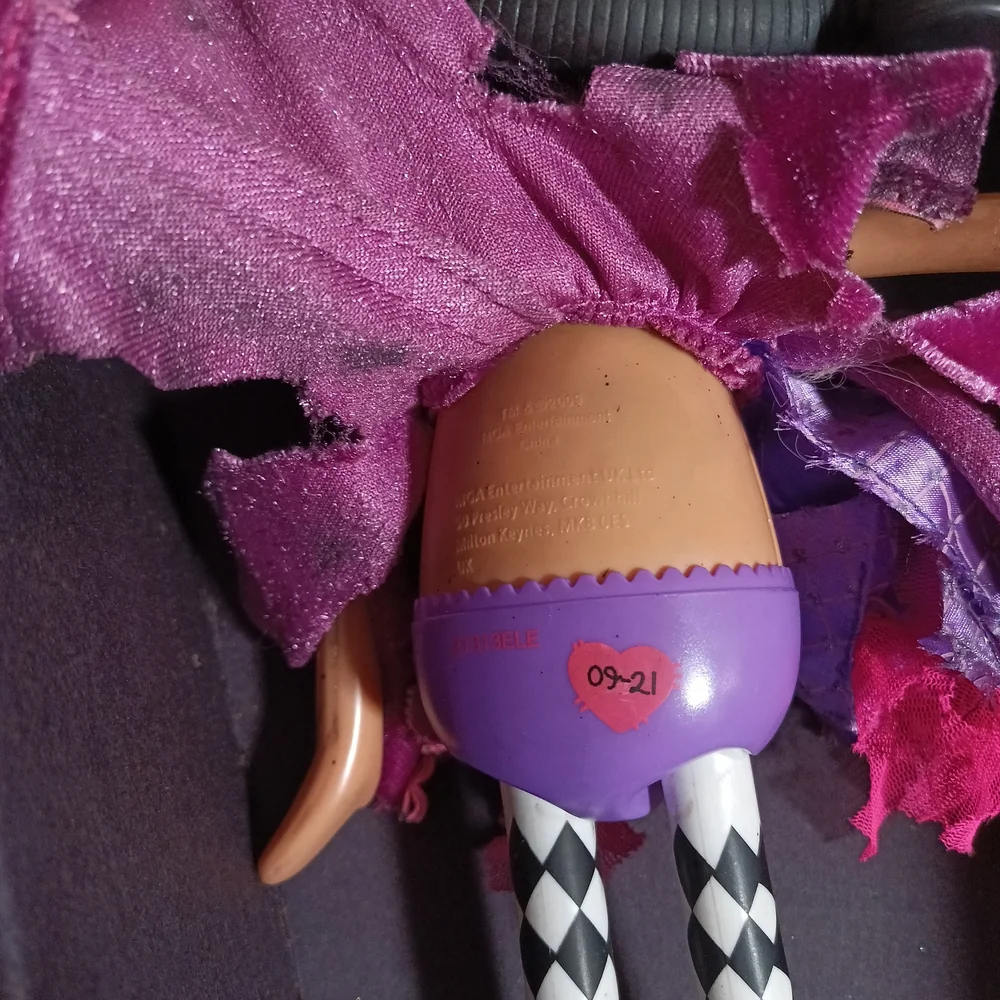 Gothic Doll with Coffin Box Black and Purple Repaint Lalaloopsy Custom - Picture 4 of 9
